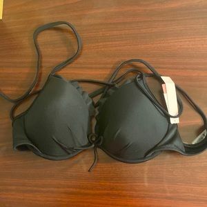 Bathing suit top 32C